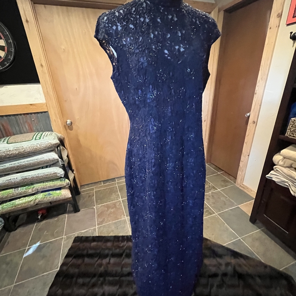 Carmen Marc Valvo Signature long navy gown